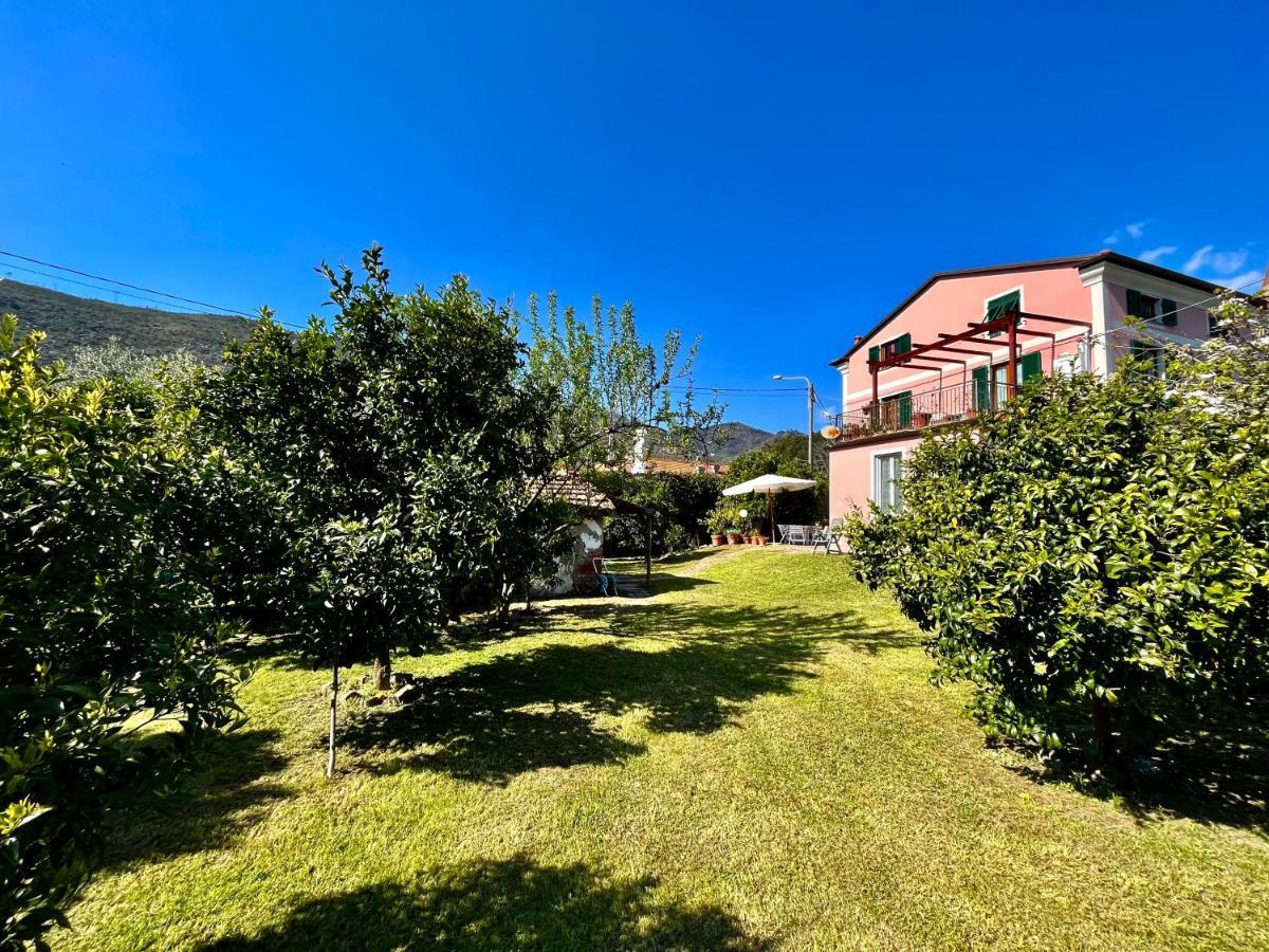 莱万托Casa Fiori D'Arancio别墅 外观 照片